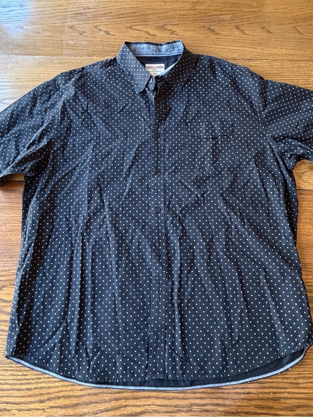 Joe Fresh Black Short-Sleeve Polka Dot Button-Down Shirt
